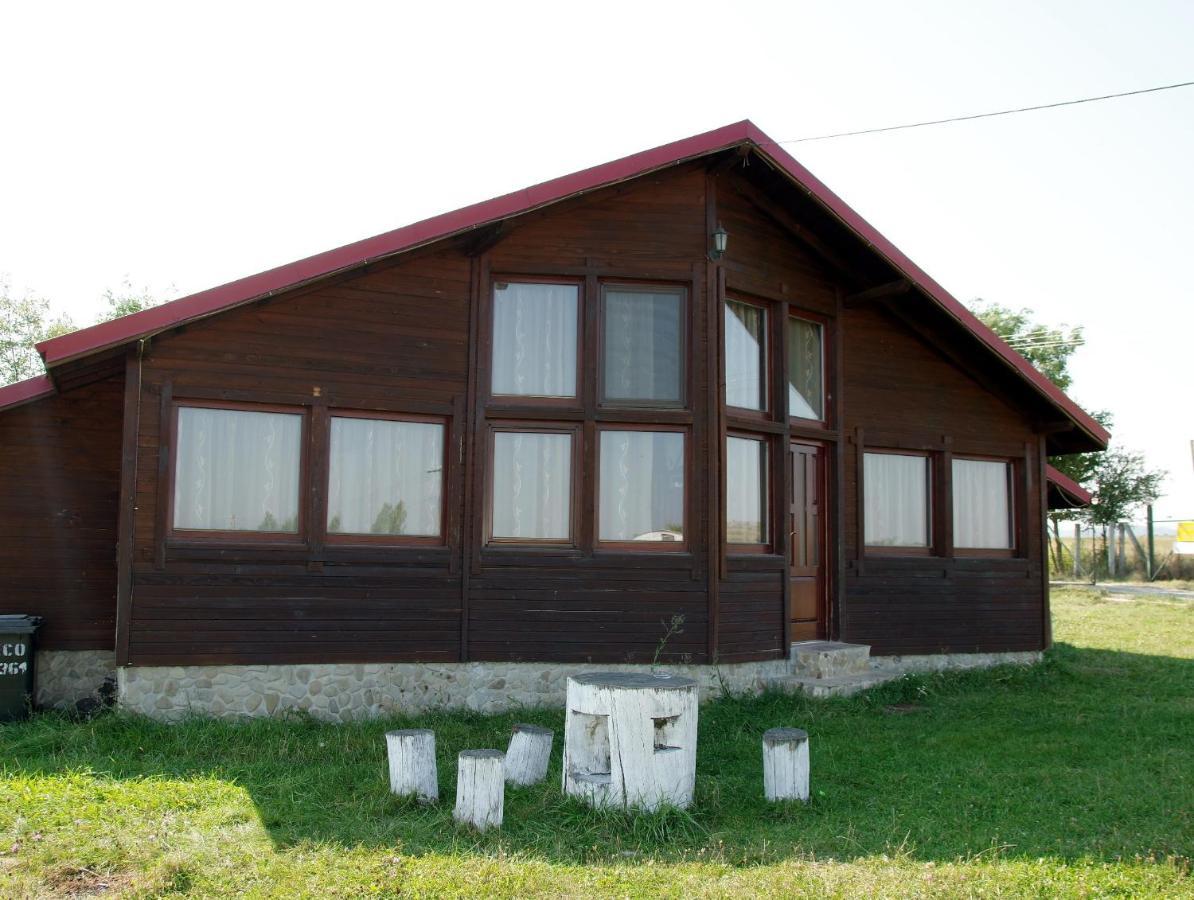 Pensiunea ,,La Struti" Targu Neamt Room photo